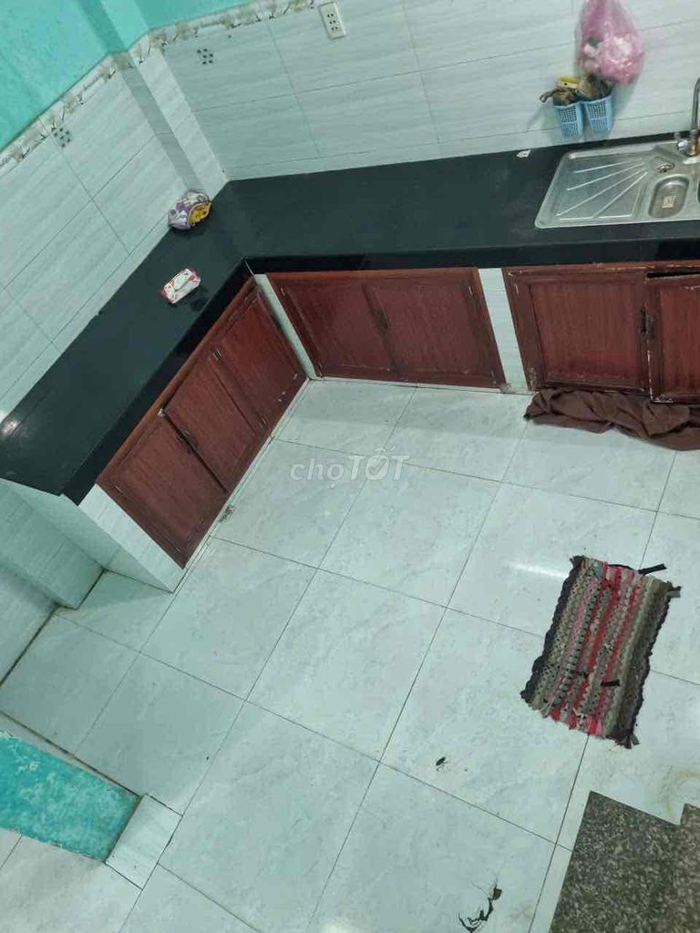 Фото 2: Дом недорого 5 x 10 м, 2 этажа (3 спальни, 3 санузла). Биньчидонг, Биньтан