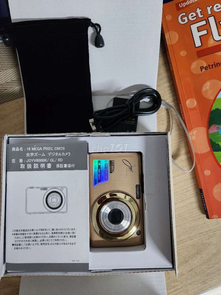 Фото 2: Камера Joy V600 Золотая 16 MP Новая