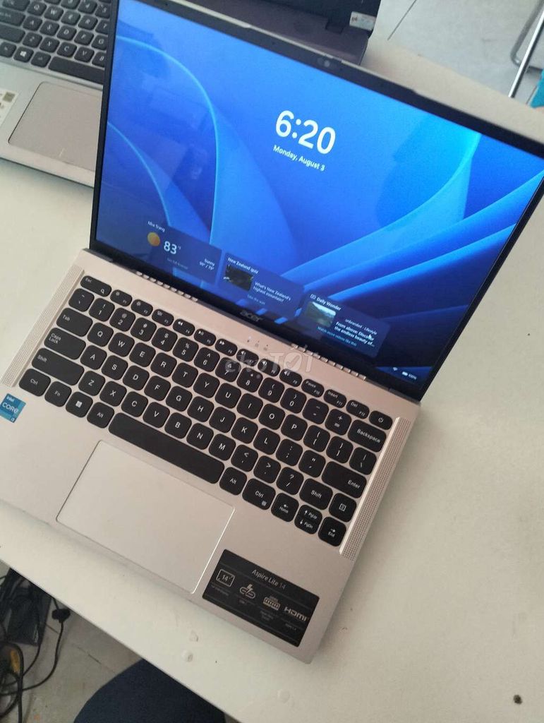 Acer Aspire AL14-51M i3 12-го поколения 8ГБ/256ГБ серебристый
