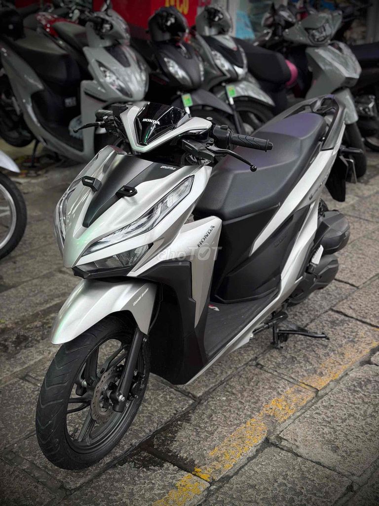 Honda Vario 150 2020 chính chủ, ký giấy tờ