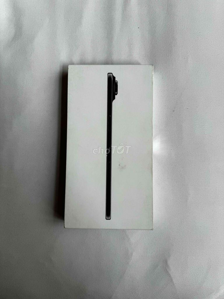 Фото 2: Apple iPhone Air 256GB Черный Новый 100%