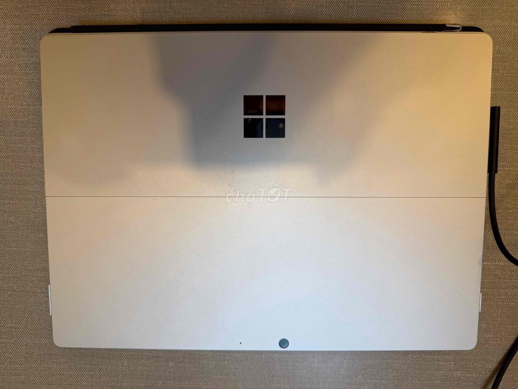 Фото 3: Microsoft Surface Pro 8 i5-1135G7 16GB/256GB Серебристый