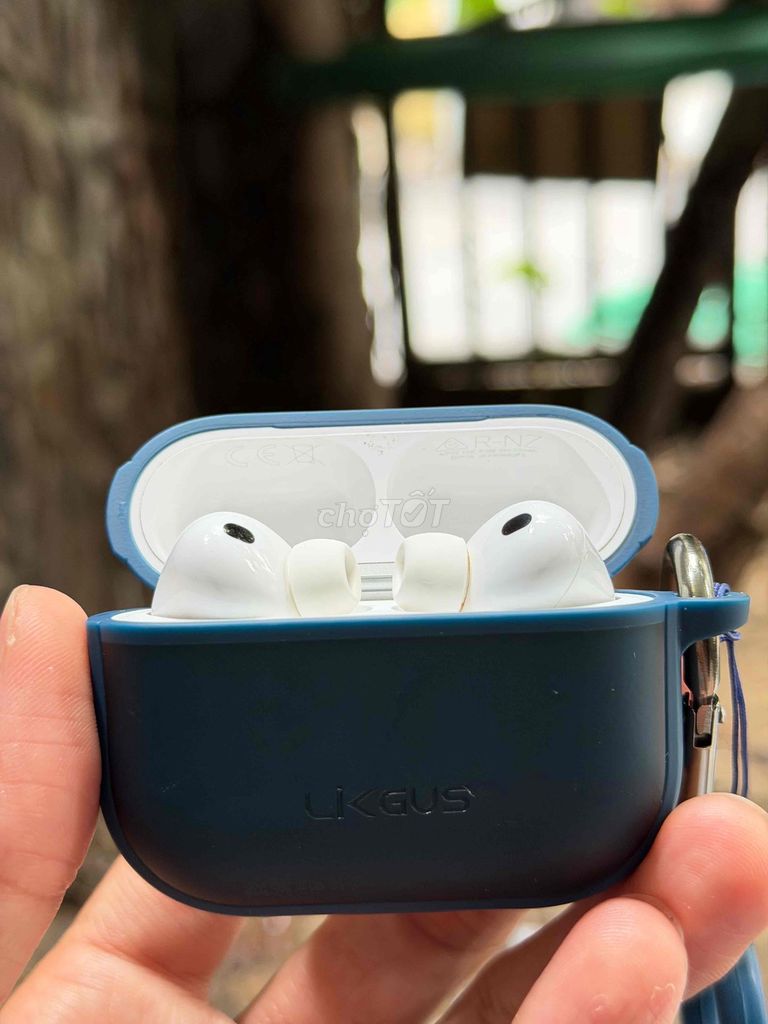 Фото 2: Наушники AirPods Pro 3 Оригинал Real Куплены в Fptshop