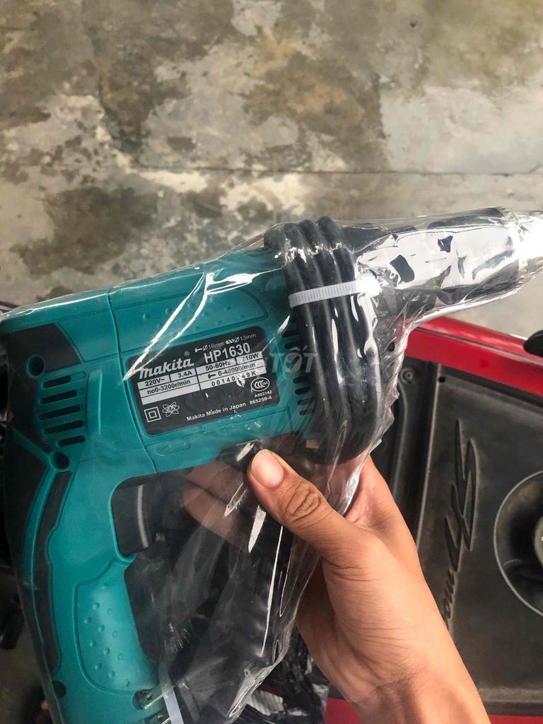 Дрель Makita HP1630, бирюзовая, Япония