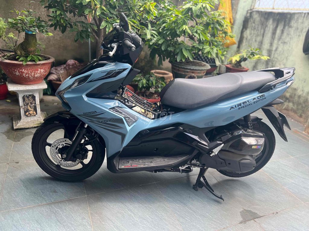 Honda Air Blade 2021 сине-черный, 16 000 км