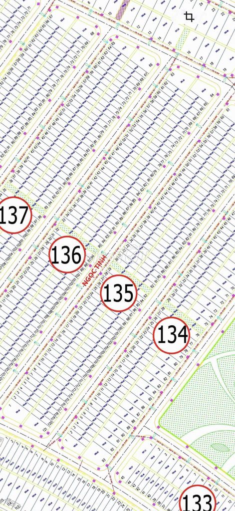 Скидка, быстрая продажа участка Nam Hoa Xuan b2-136, Юго-Восток, дорога с проездом