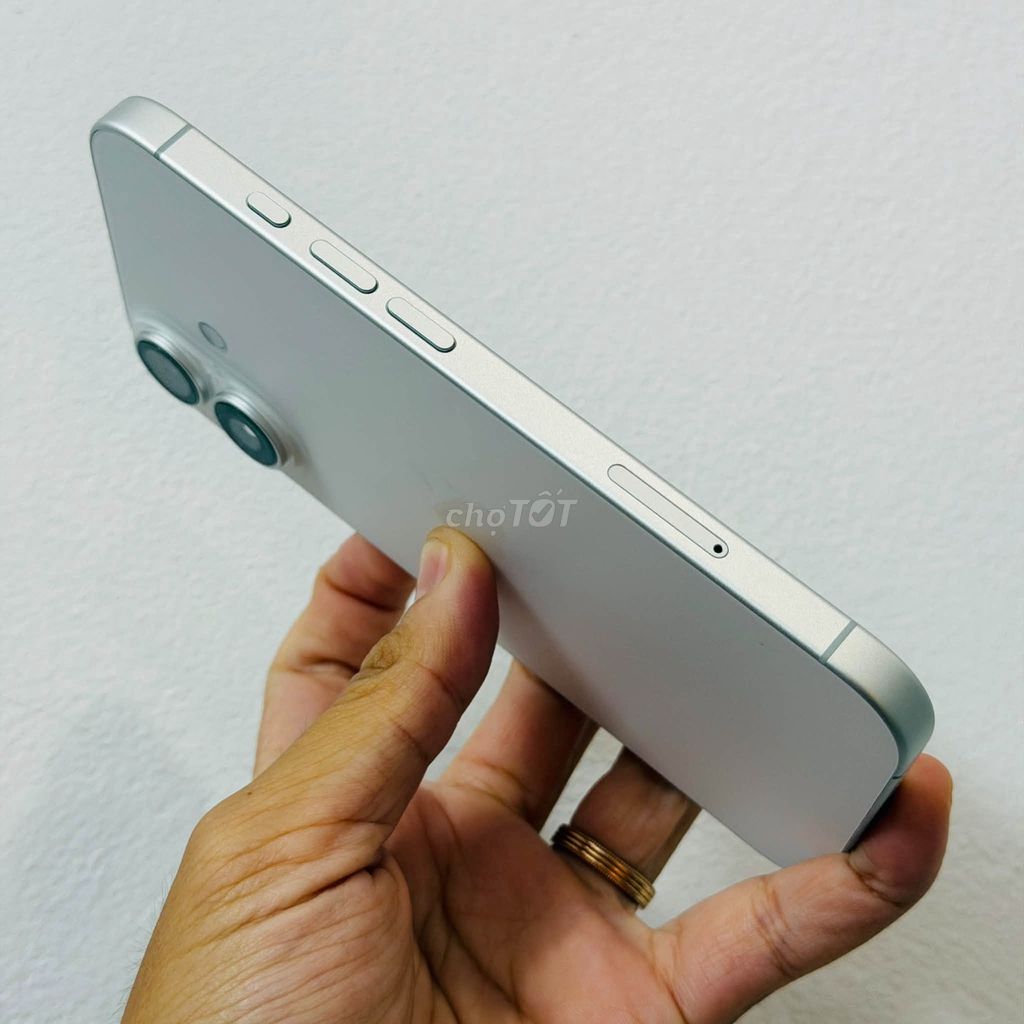 Apple iPhone 17 256GB Серебристый 9x