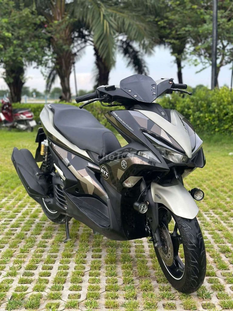 Yamaha NVX 155 ABS 2018 Черный, Серый Smartkey