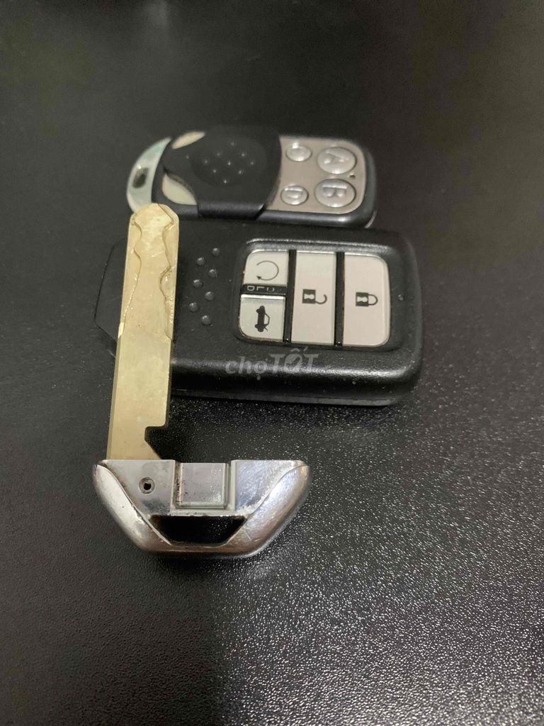 Ключ Honda черный пластик металл