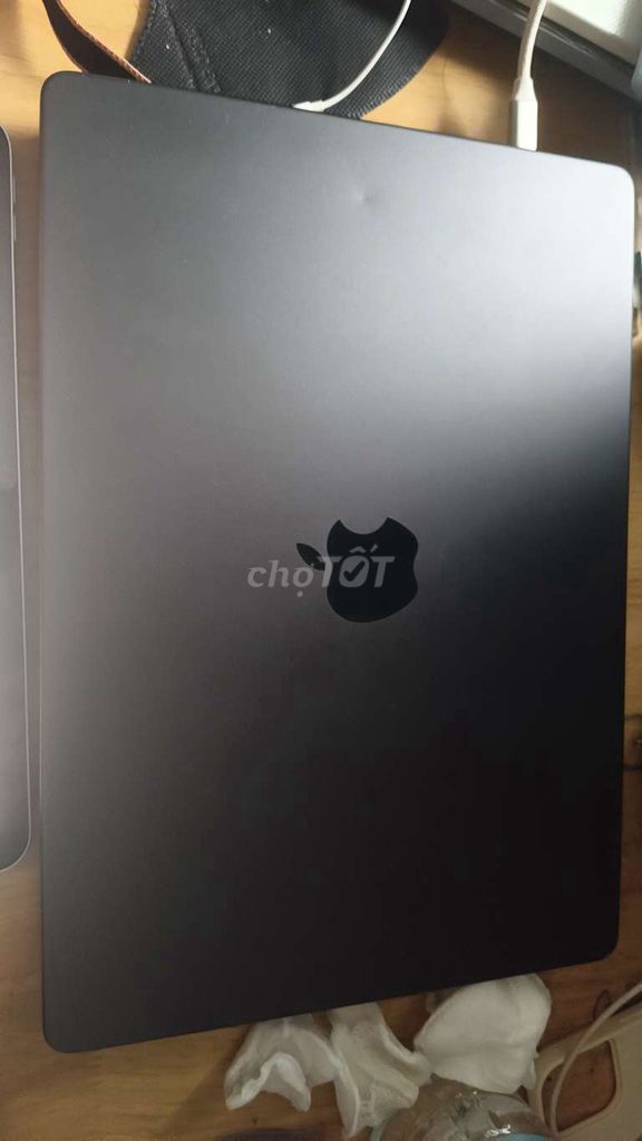 Фото 2: Apple MacBook Pro 14 inch 18GB/512GB черный как новый