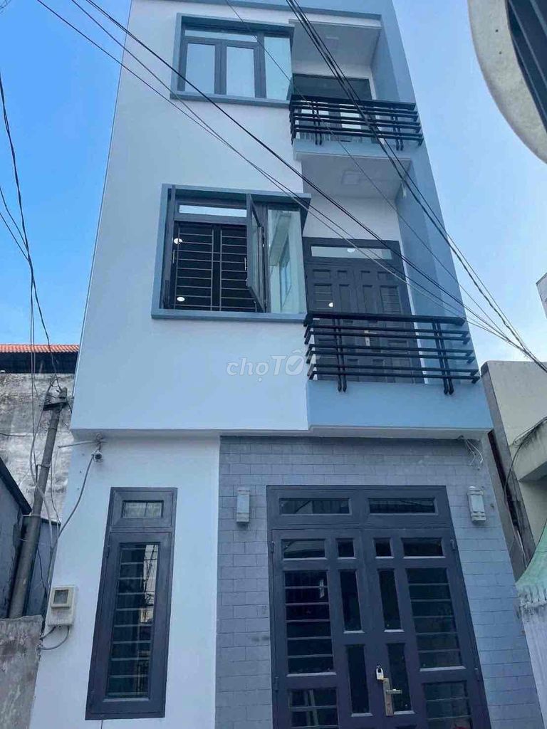 НОВЫЙ ДОМ 4*17м, 2 ЭТАЖА, 4 СПАЛЬНИ, 5 САНУЗЛОВ, С МЕБЕЛЬЮ, ПЕРЕУЛОК ДЛЯ АВТО, КУАНГ ЧУНГ