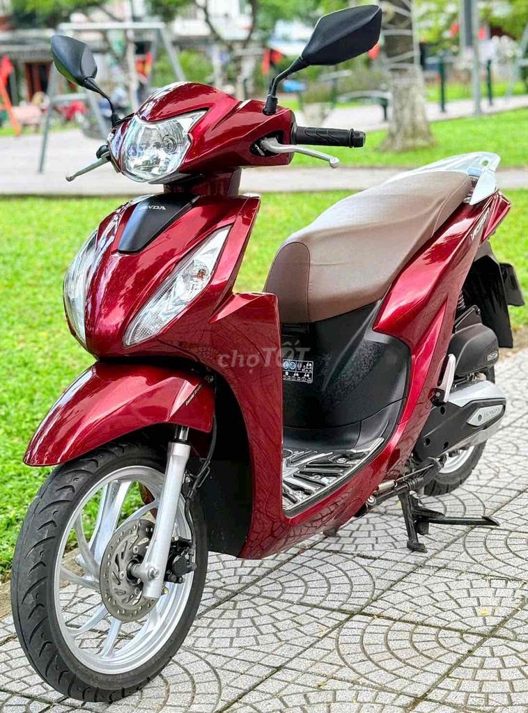 Фото 3: Honda Vision 2024 Cao Cấp màu Đỏ