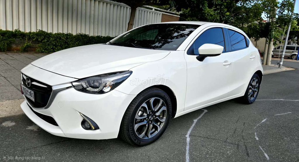 Фото 3: Продажа Mazda 2 Hatchback. Супер ухоженная. Пробег 38 000 км