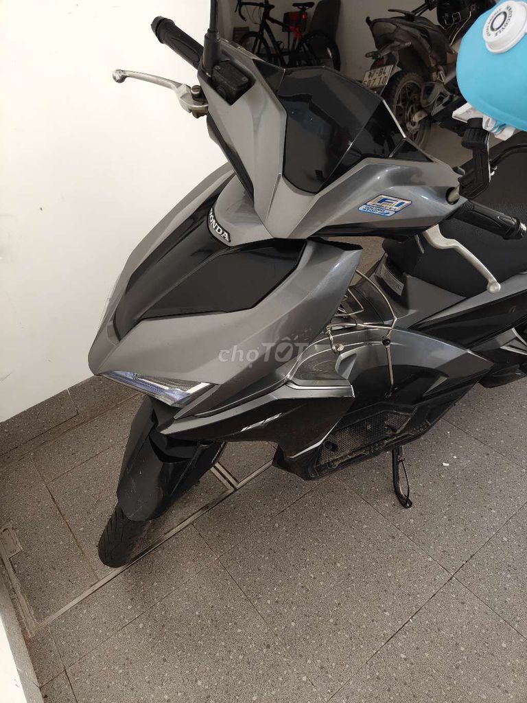 Honda Air Blade 125cc 2017 черно-серый