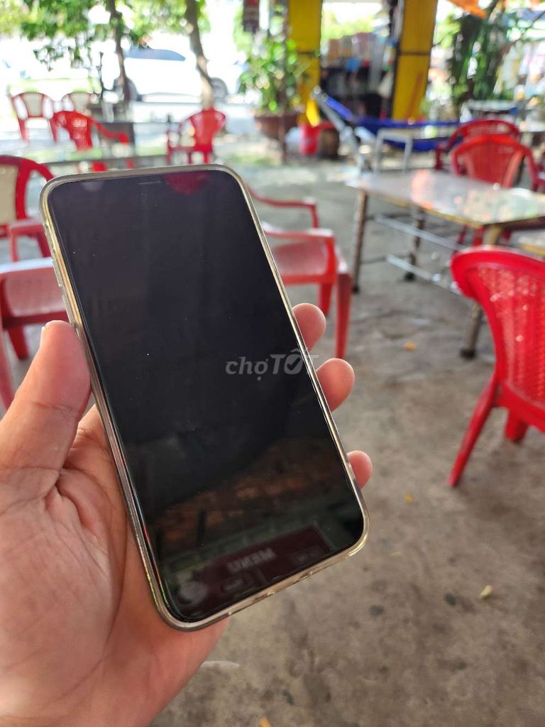 Фото 3: Apple iPhone X Черный