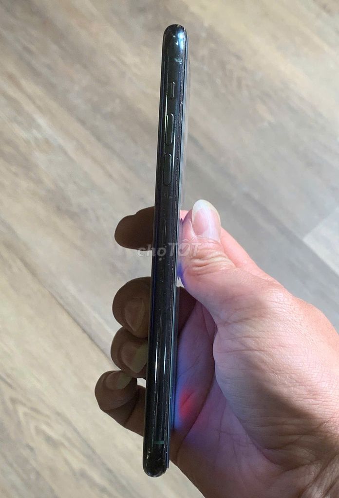 Фото 2: Продаю iPhone 11 Pro Max 256GB, зеленый, батарея 95%