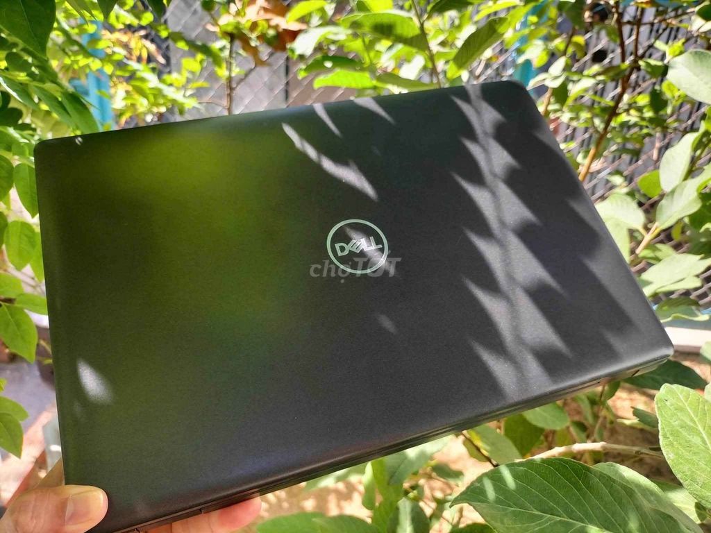 Фото 3: Dell Latitude 5400 i5-8365U 14 inch 8GB/256GB Like New
