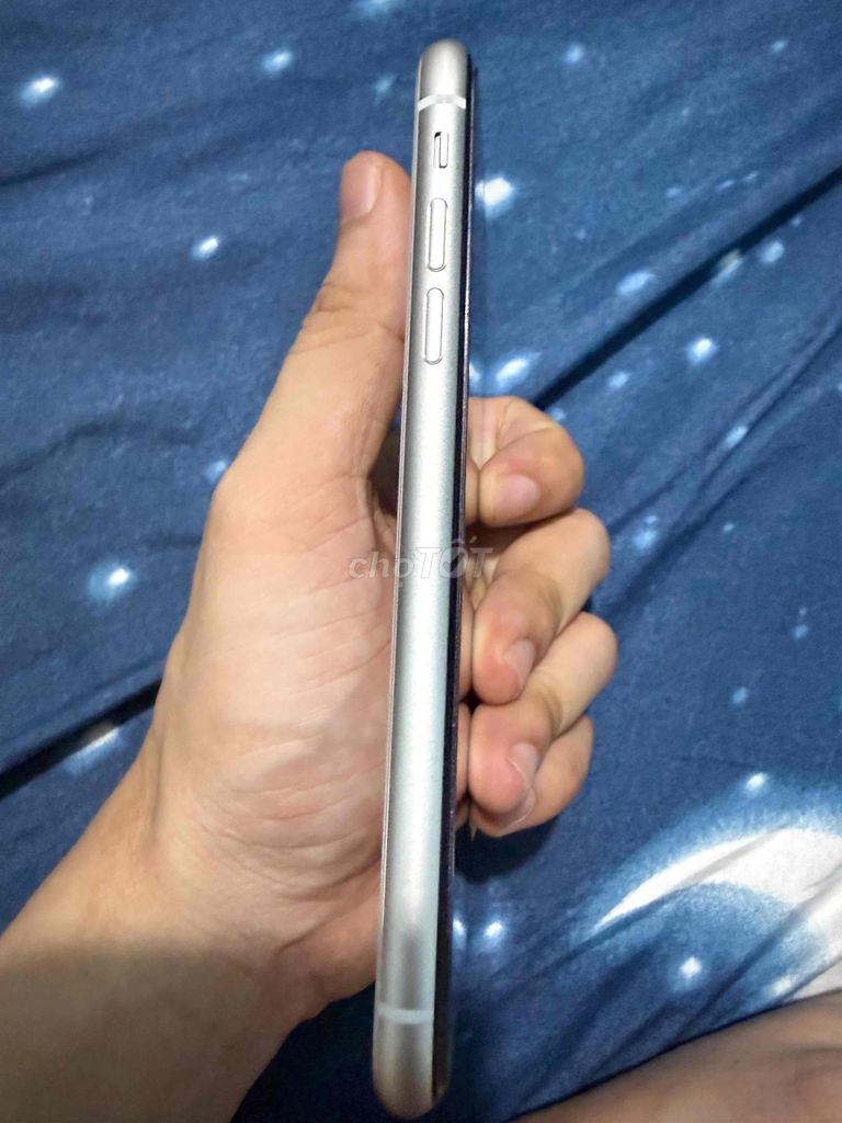 Фото 2: Apple iPhone 11 Белый