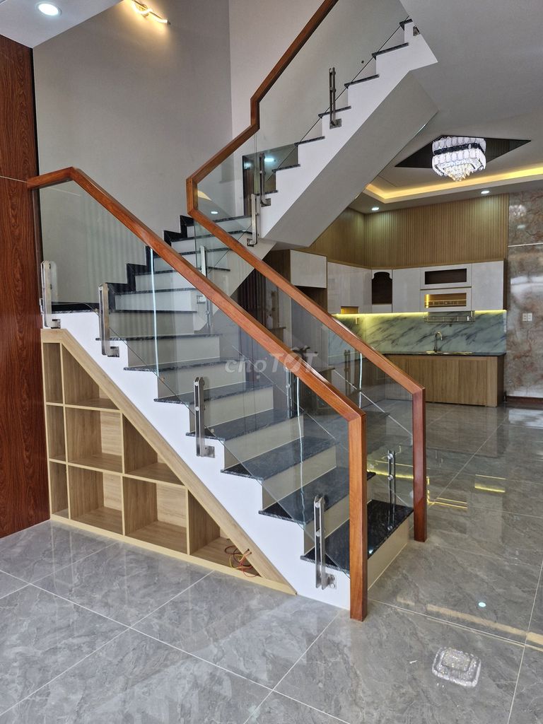 Фото 2: 🏡 Продаётся дом рядом с рынком Хынглонг – промзона Хайшон – 1 этаж 1 второй этаж