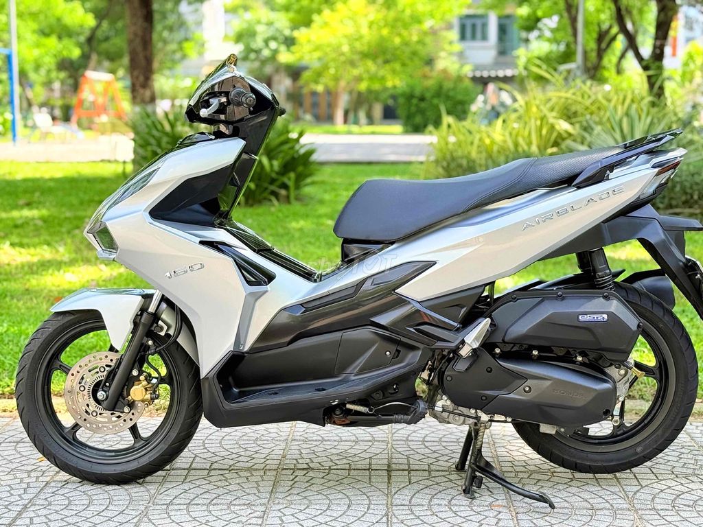 Honda Air Blade 160 ABS 2023 Серебристый