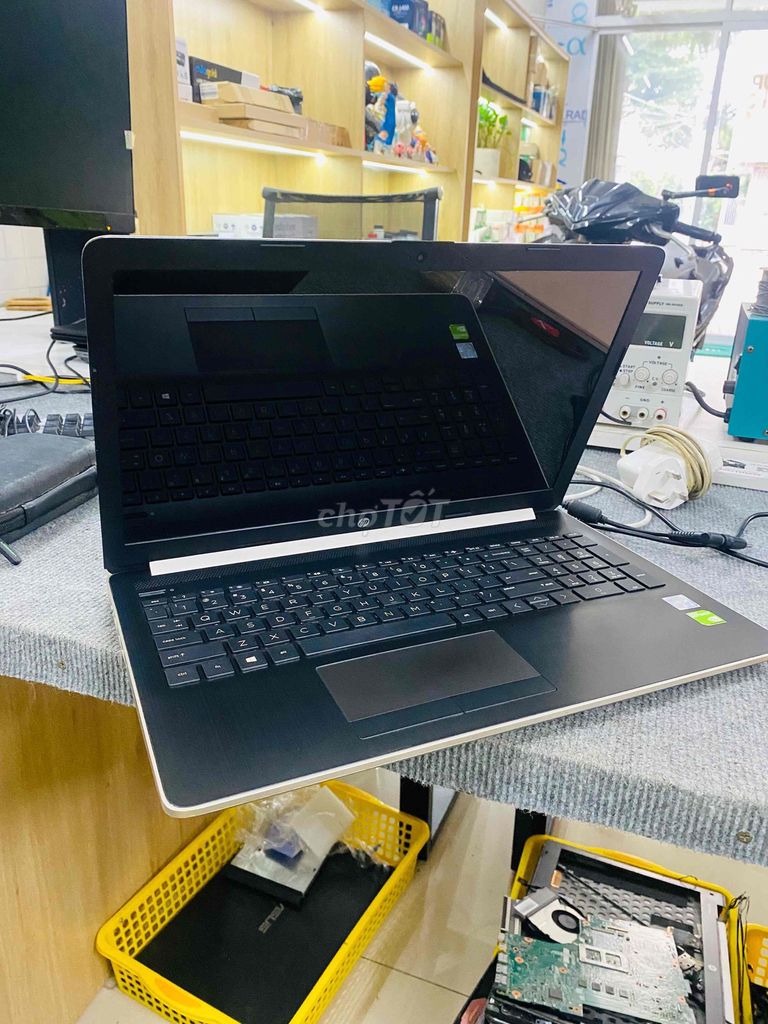 Фото 3: HP Pavilion 15 i3-7020U 15.6 inch 8GB/256GB