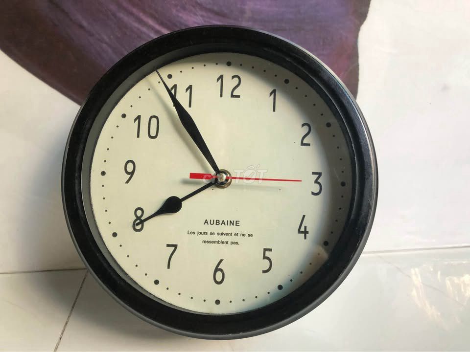 Часы Aubaine Классические Металлические Черные 23.5см