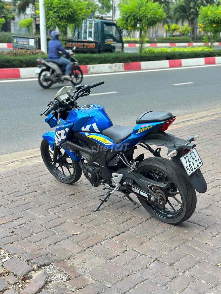 Фото 3: Suzuki GSX 150 2017 Xanh