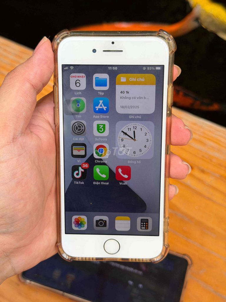 Apple iPhone 7 128GB золотой, б/у