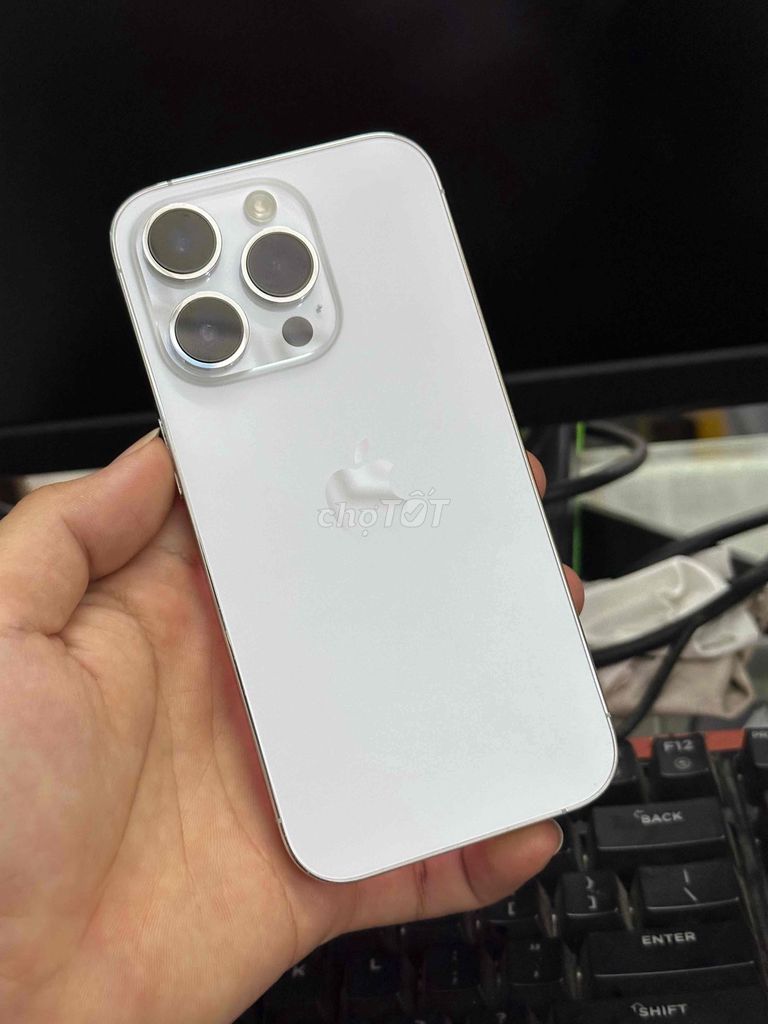 Apple iPhone 14 Pro 128GB Silver, б/у