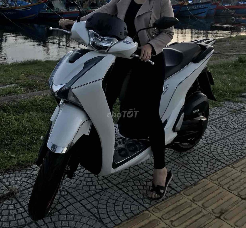 Honda SH 125 2018 Белый, оригинал, 2 ключа