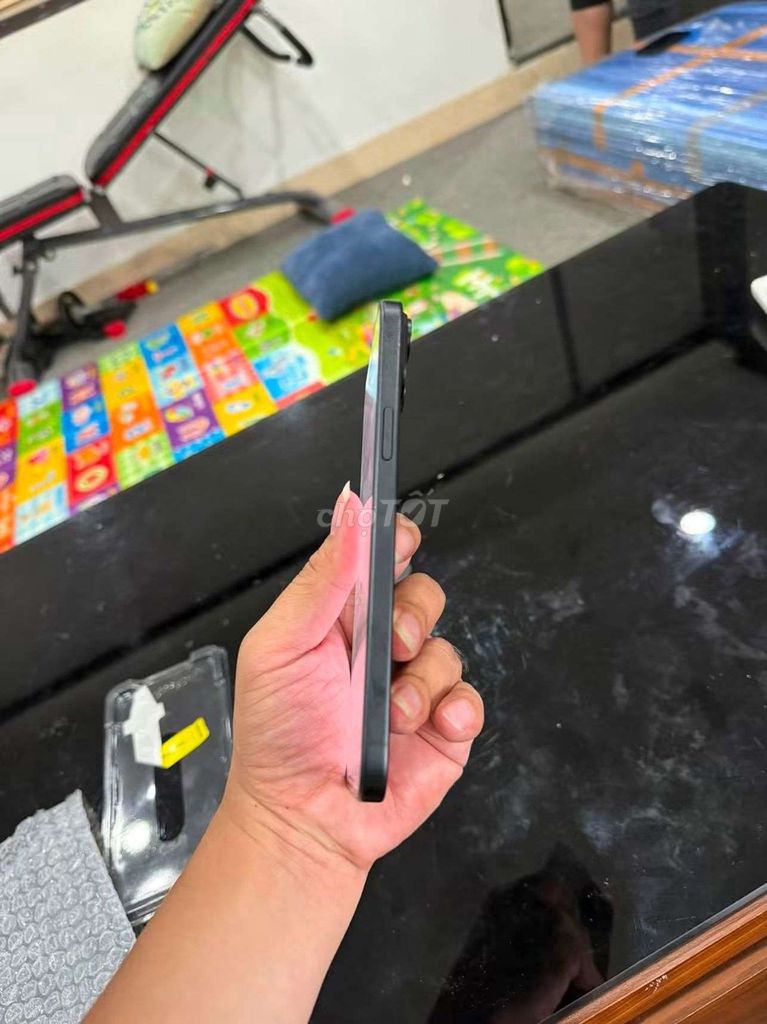 Фото 2: iphone 15 plus в отличном состоянии, полностью оригинальный, батарея 88%