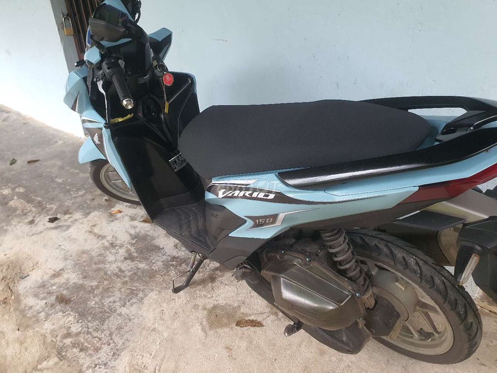 Фото 2: Honda Vario 125 2021 сине-черный