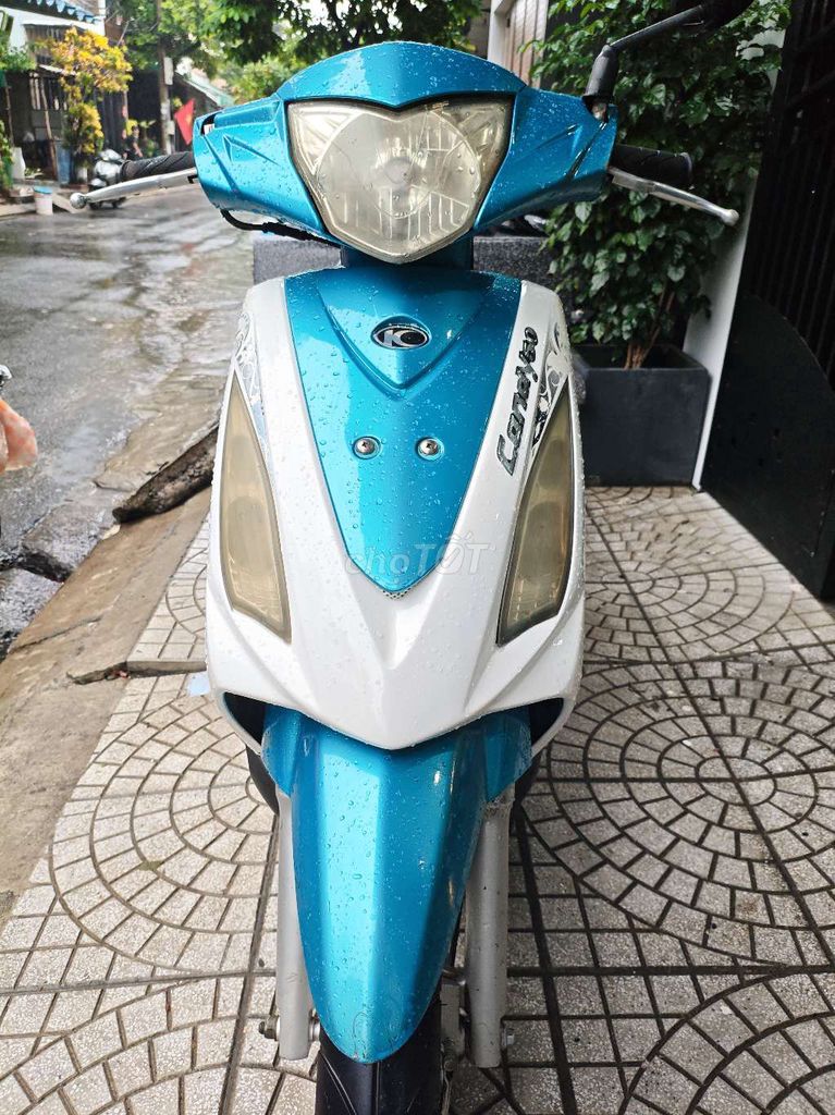 Фото 2: Kymco Candy 50cc сине-белый, кузов в отличном состоянии, все функции работают