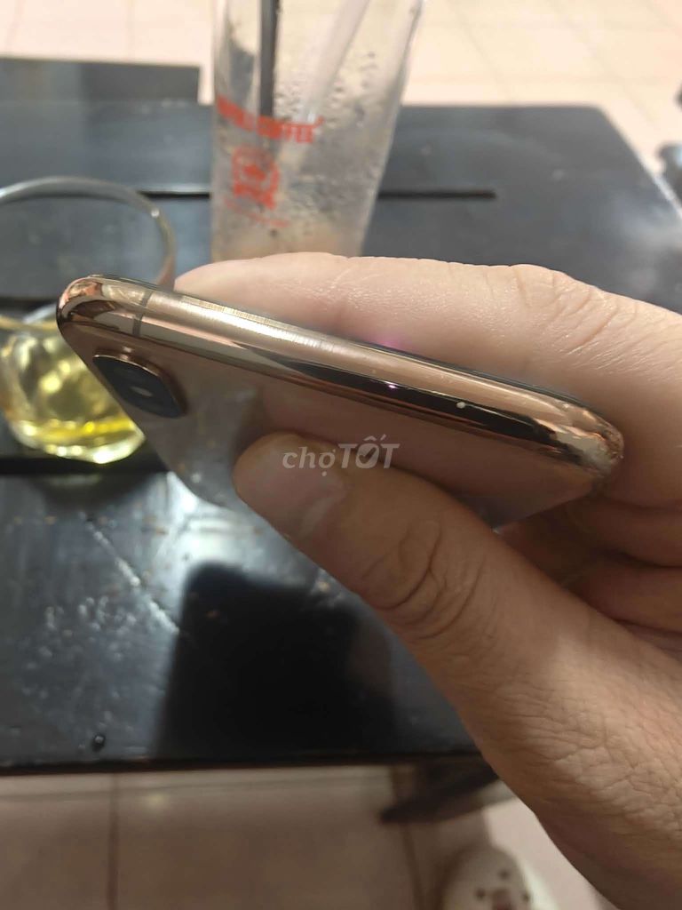 Фото 3: Продам Apple iPhone Xs 64GB международный, оригинальный, полностью исправный