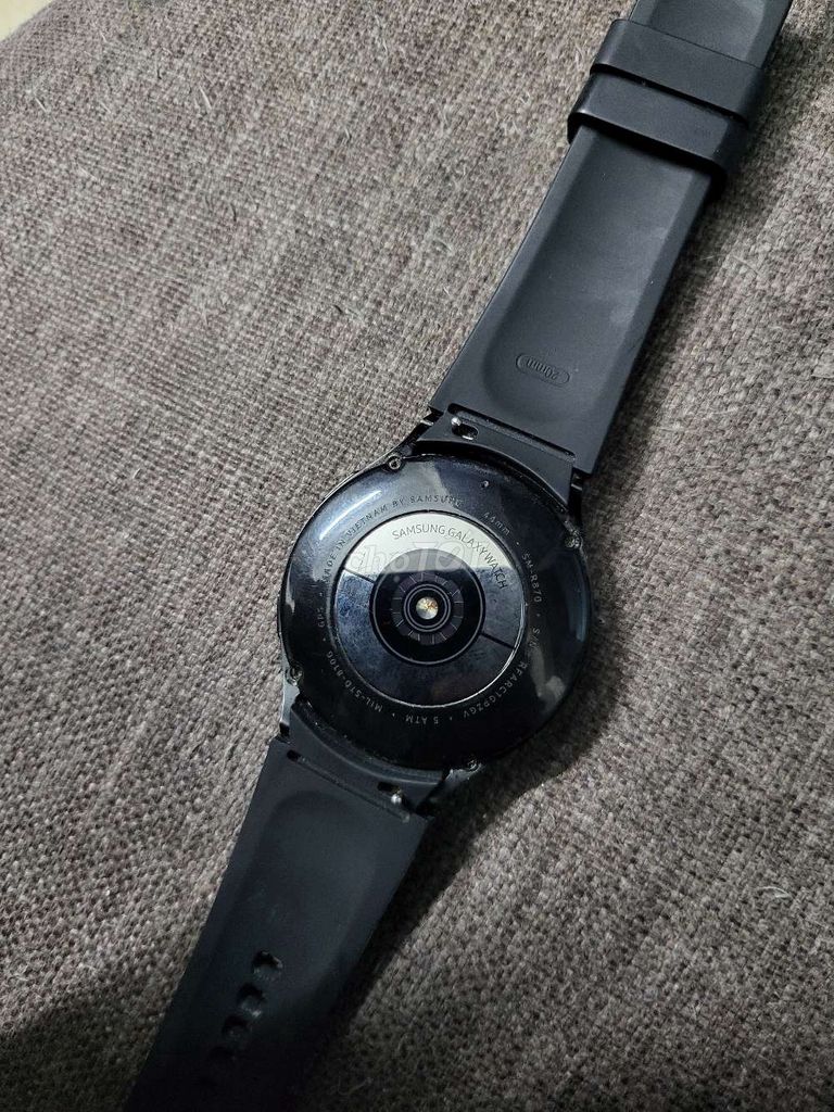 Фото 3: Samsung Watch 4
