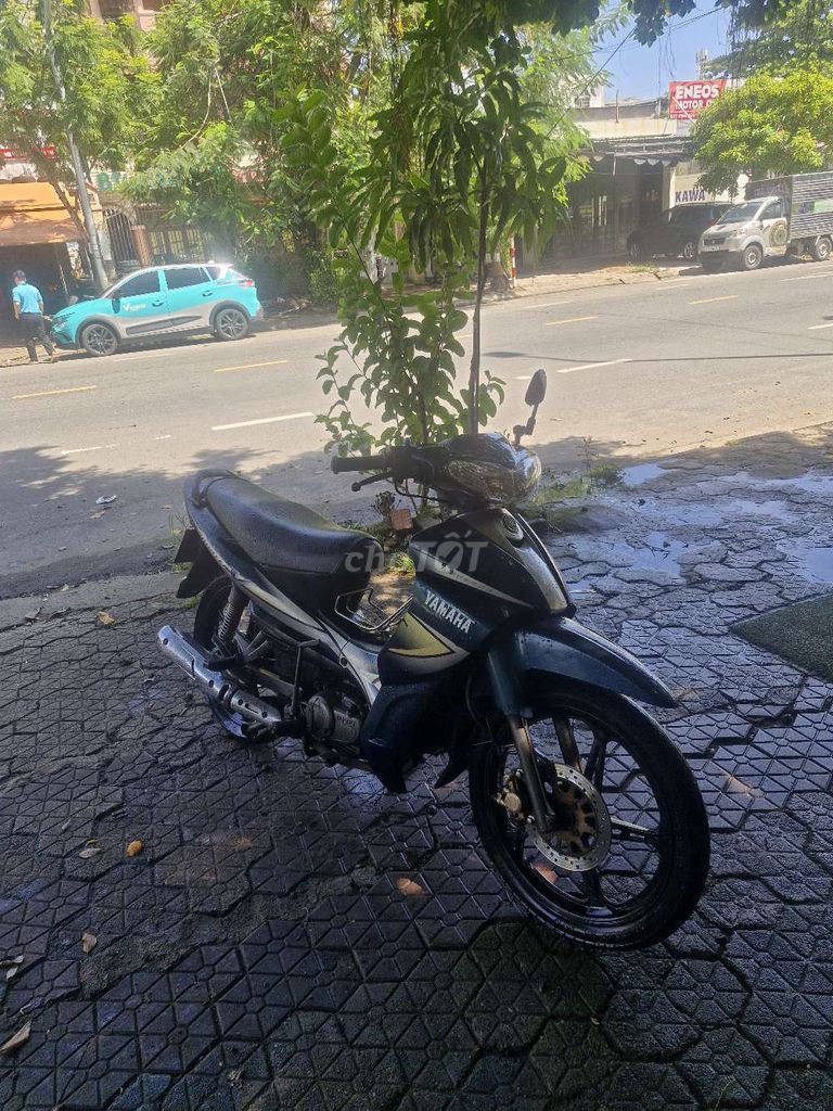 Yamaha Jupiter V сине-черный