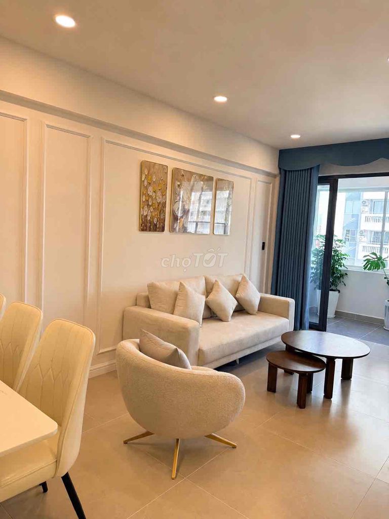 Продажа квартиры Mỹ Khánh, Phú Mỹ Hưng, район 7, вид на бассейн, элитная мебель