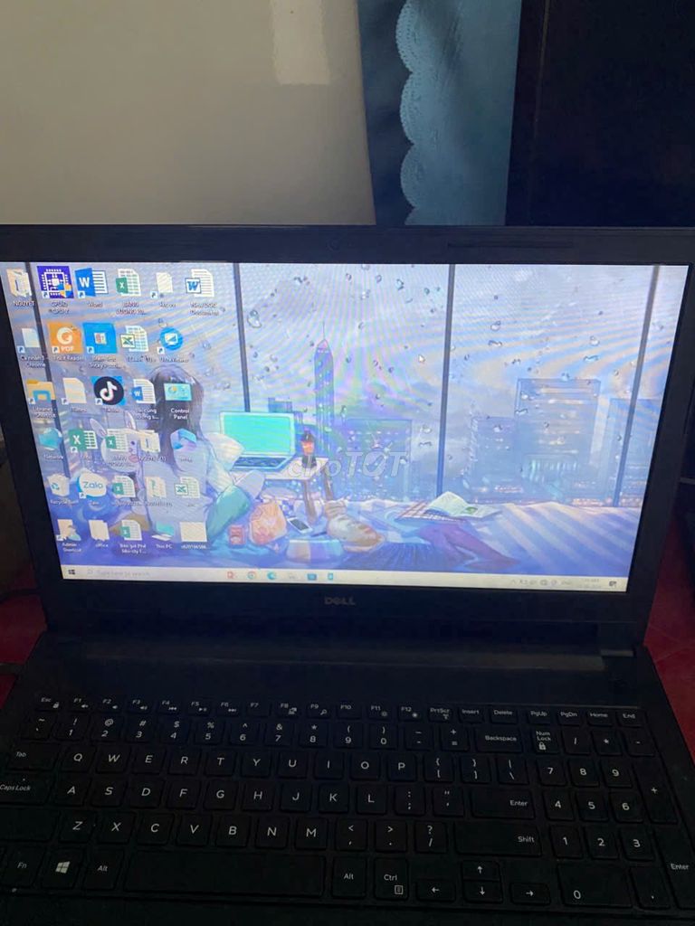 Dell Inspiron 15 8GB/240GB черный как новый