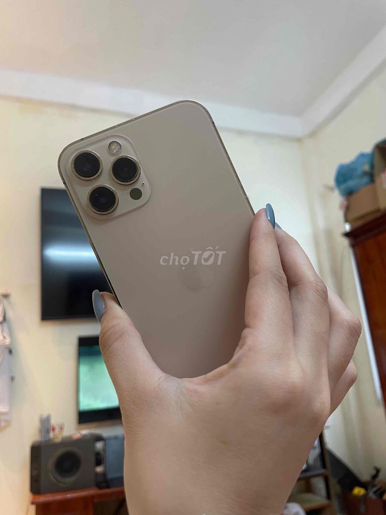 Фото 3: Apple iPhone 12 Pro Max золотой, полностью функционален