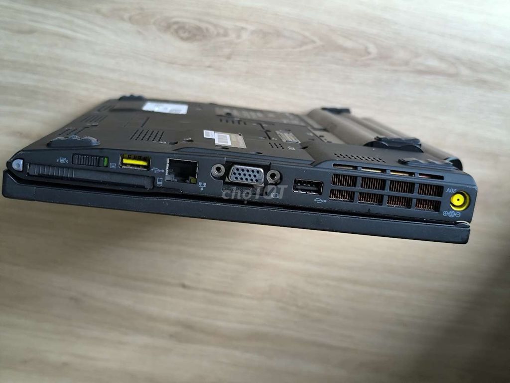 Фото 2: Ноутбук Lenovo ThinkPad X201 i5-520m/RAM 8/SSD 128