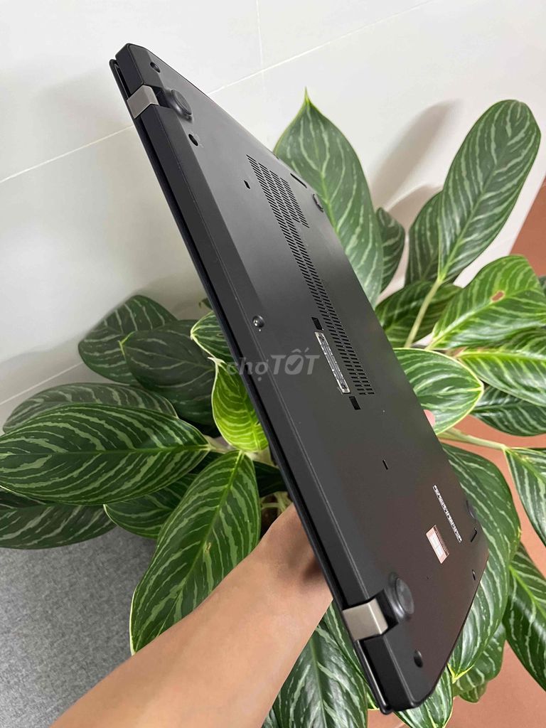 Фото 3: Lenovo T470S i5 6500 13 inch 8GB/512GB