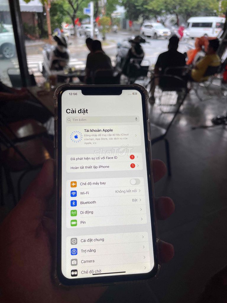 Фото 2: Apple iPhone XS Max Золотой
