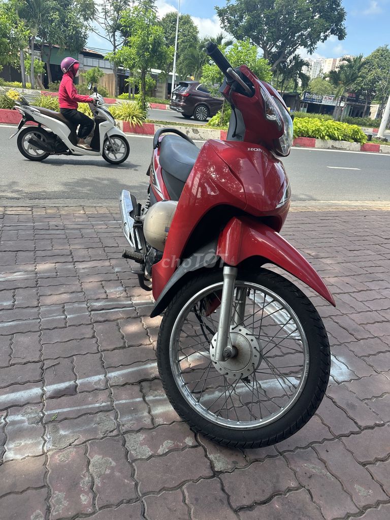 Honda Wave 2024 красный