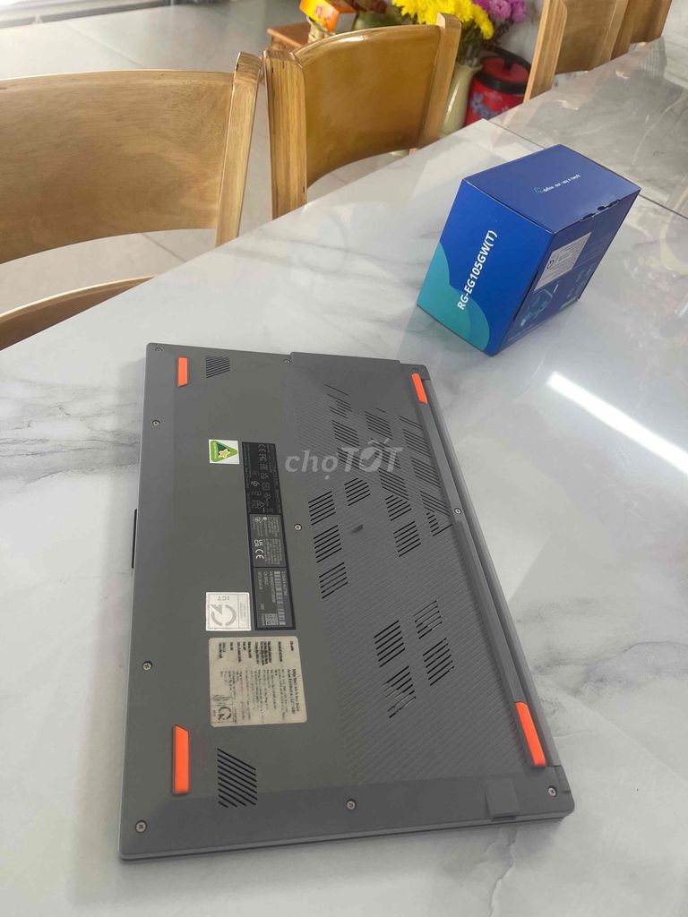Фото 3: Asus Vivobook E1504FA Ryzen 5 16GB/512GB 99/100