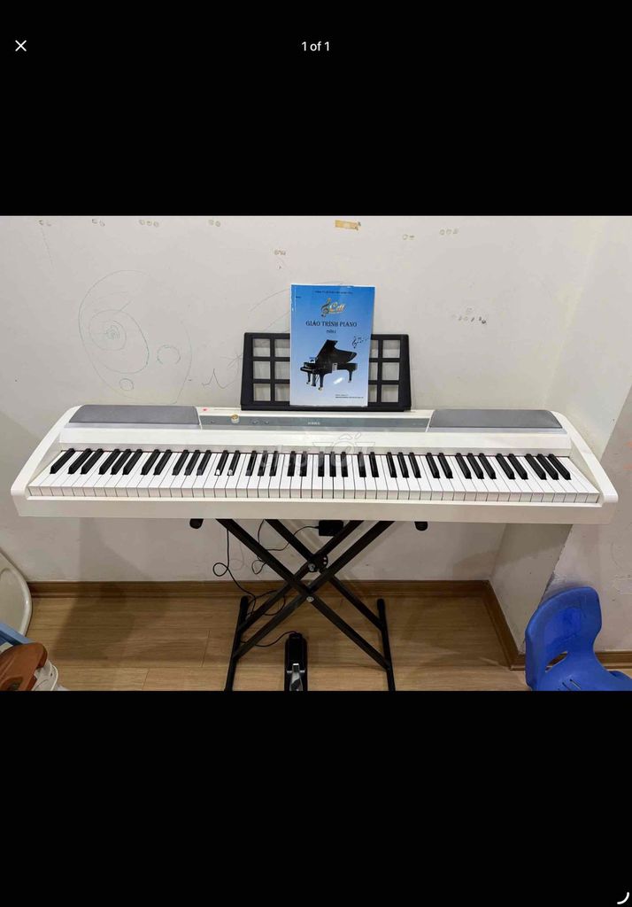 Электрическое пианино Korg SP-170 Белое, тяжелые клавиши