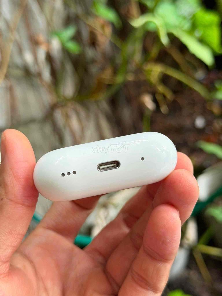 Фото 3: Tai nghe AirPods Pro 2 Type-C Chính Hãng mới 97%