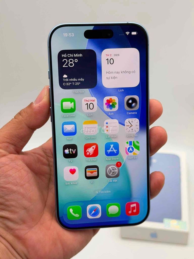 Фото 2: Apple iPhone 17 синий, новый 99.99%