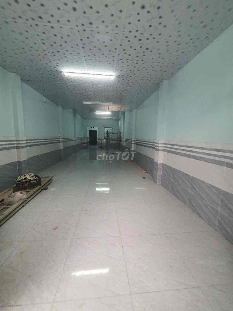 Фото 3: Сдаётся дом площадью 150 м², переулок для грузовиков, 9 млн, новый, никто не жил, подходит для шитья
