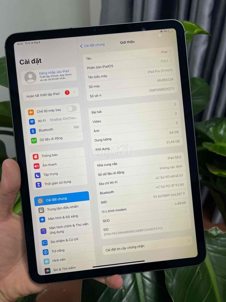 Фото 2: Apple iPad Pro 64GB Wi-Fi + 4G Серый 2018