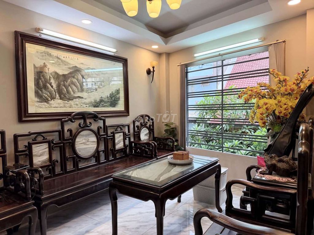 Фото 3: Bán nhà Dương Quảng Hàm 64m2 5 tầng 5PN kinh doanh tốt